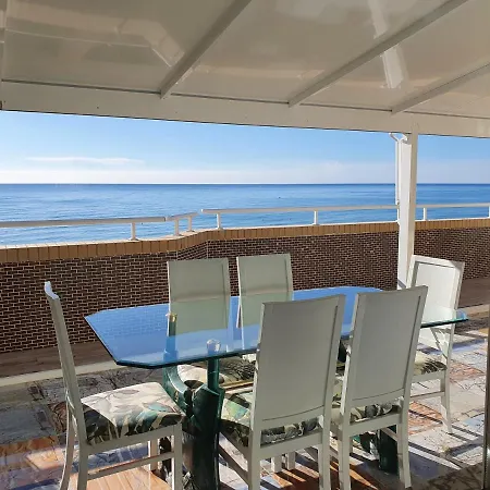 Atico Frente Al Mar. Apartment *